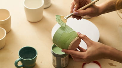 Paint a herb pot