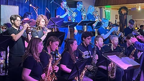 Big Hello – Big Band