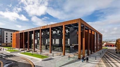 Official unveiling for UWE Bristol's new School of Engineering building